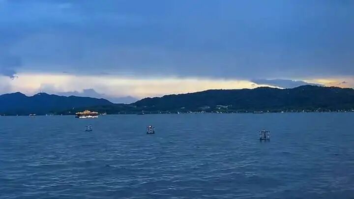最新确认：大雨、暴雨、大暴雨，10级雷暴大风！浙江降温时间确定……