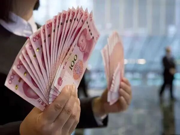 “国家队”领衔大额增持，还有一大波回购、自购在路上